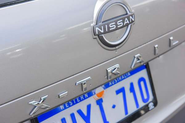 2023 Nissan X-TRAIL ST-L T33