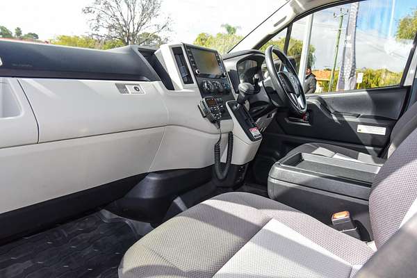 2021 Toyota Hiace Commuter GDH322R