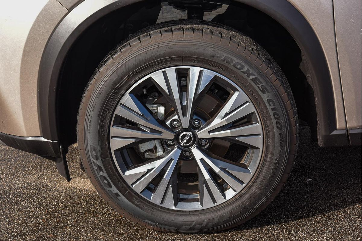 2023 Nissan X-TRAIL ST-L T33