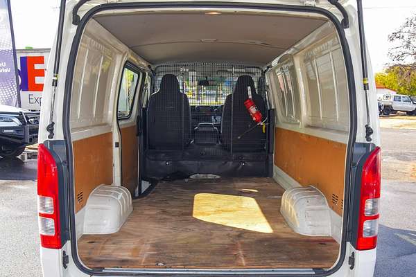 2018 Toyota Hiace KDH201R LWB