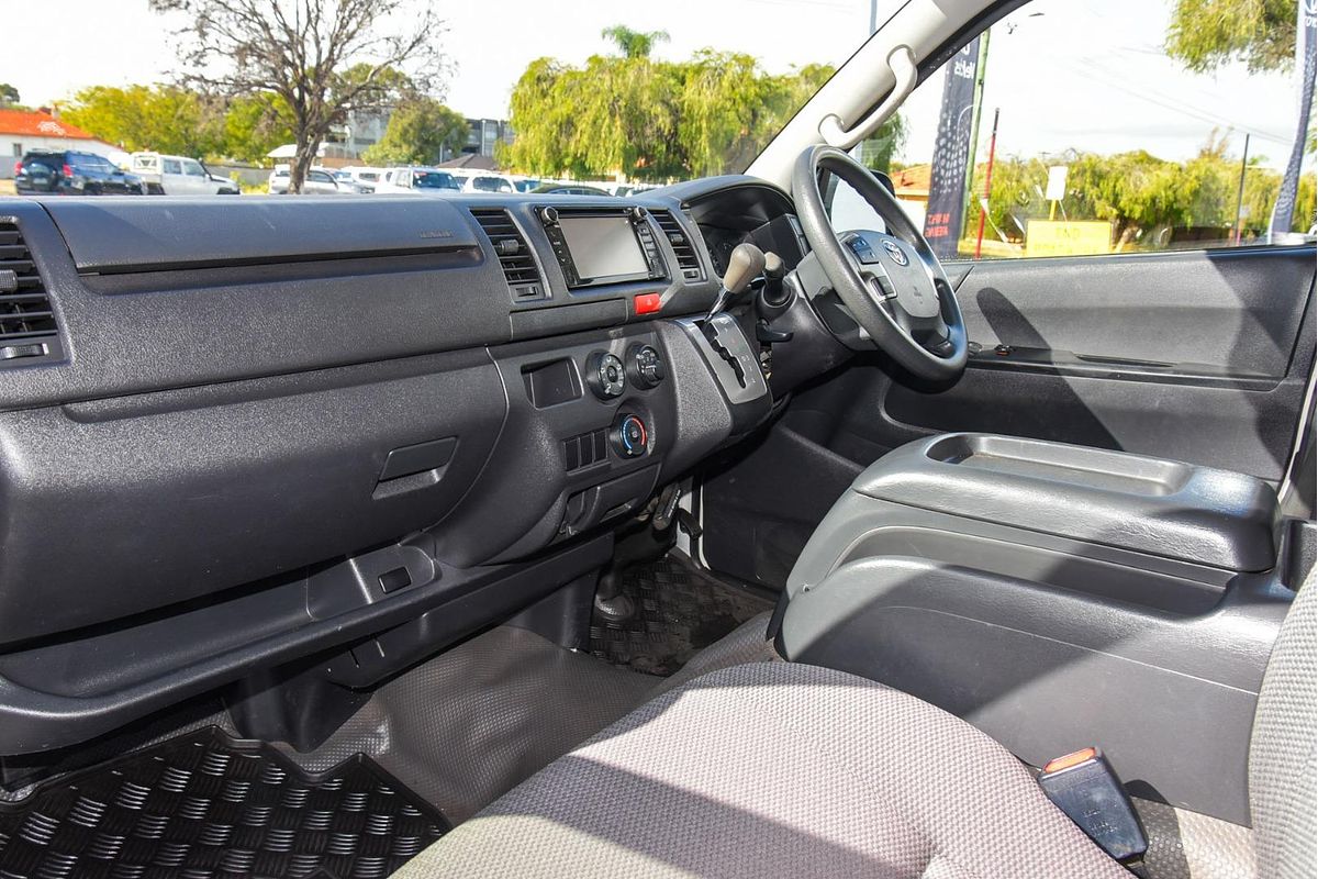 2018 Toyota Hiace KDH201R LWB