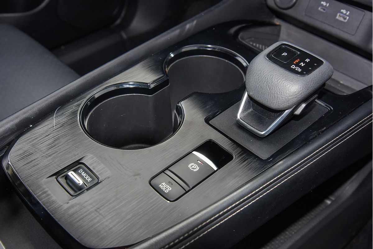 2023 Nissan X-TRAIL ST-L T33