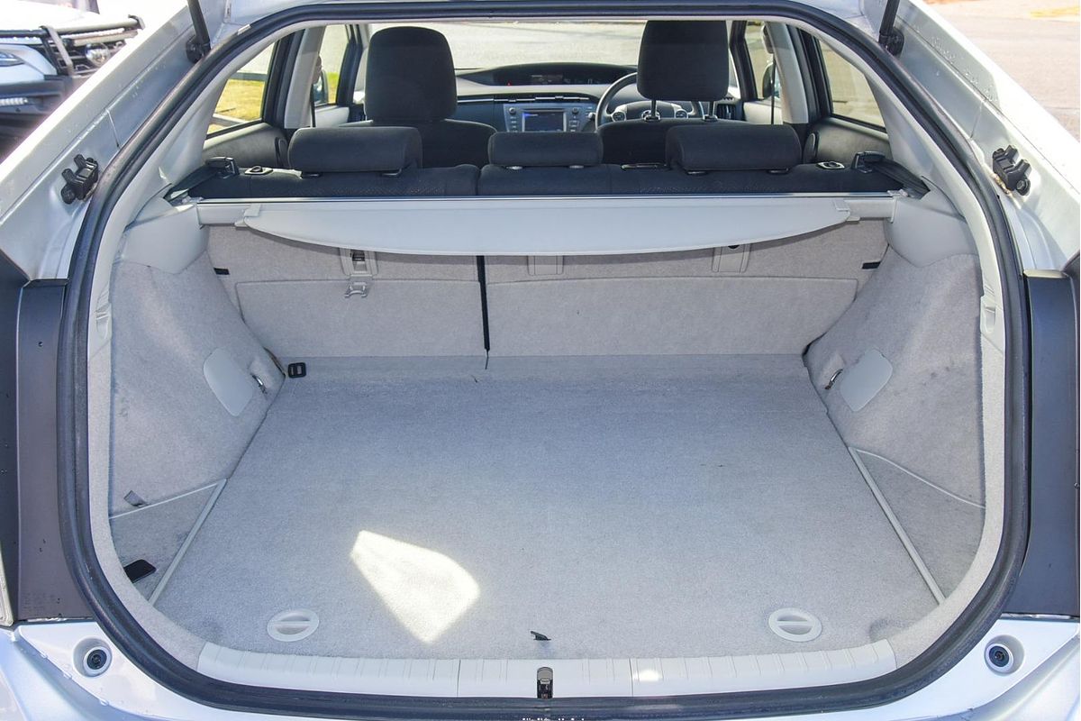 2013 Toyota Prius ZVW30R