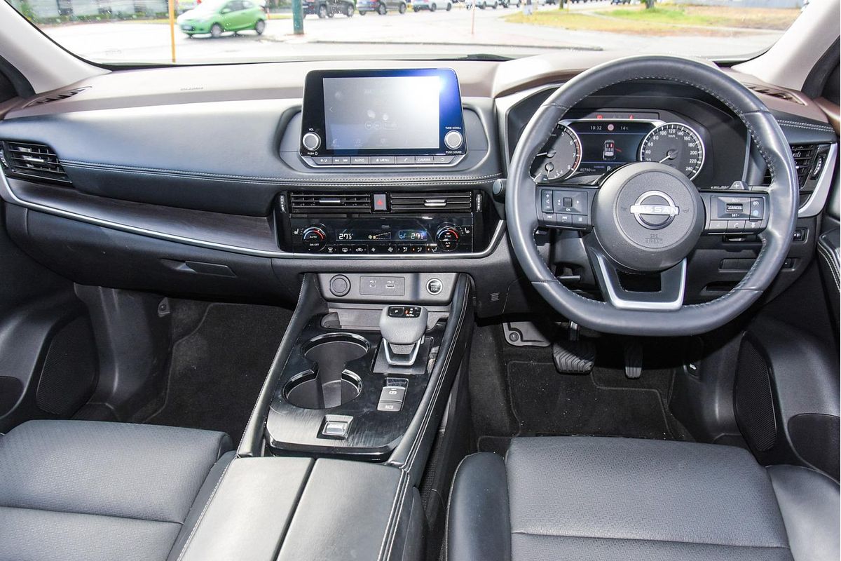 2023 Nissan X-TRAIL ST-L T33