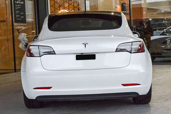 2020 Tesla Model 3 Standard Range Plus