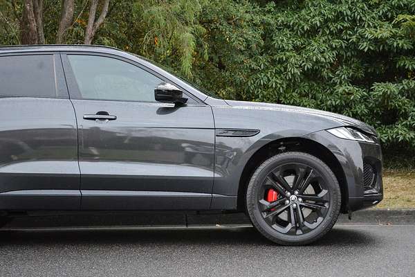 2025 Jaguar F-PACE PHEV P400e R-Dynamic SE 90th Anniversary Edition X761