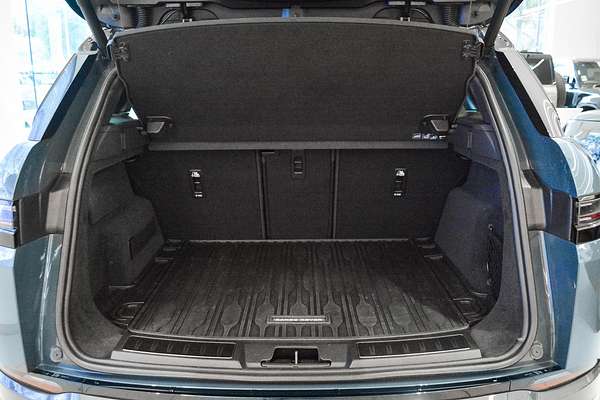 2024 Land Rover Range Rover Evoque P250 Dynamic SE L551