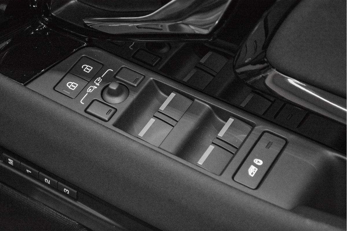 2024 Land Rover Range Rover Evoque P250 Dynamic SE L551