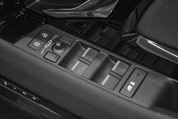 2024 Land Rover Range Rover Evoque P250 Dynamic SE L551