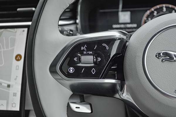 2025 Jaguar F-PACE PHEV P400e R-Dynamic SE 90th Anniversary Edition X761
