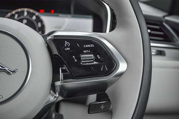 2025 Jaguar F-PACE PHEV P400e R-Dynamic SE 90th Anniversary Edition X761