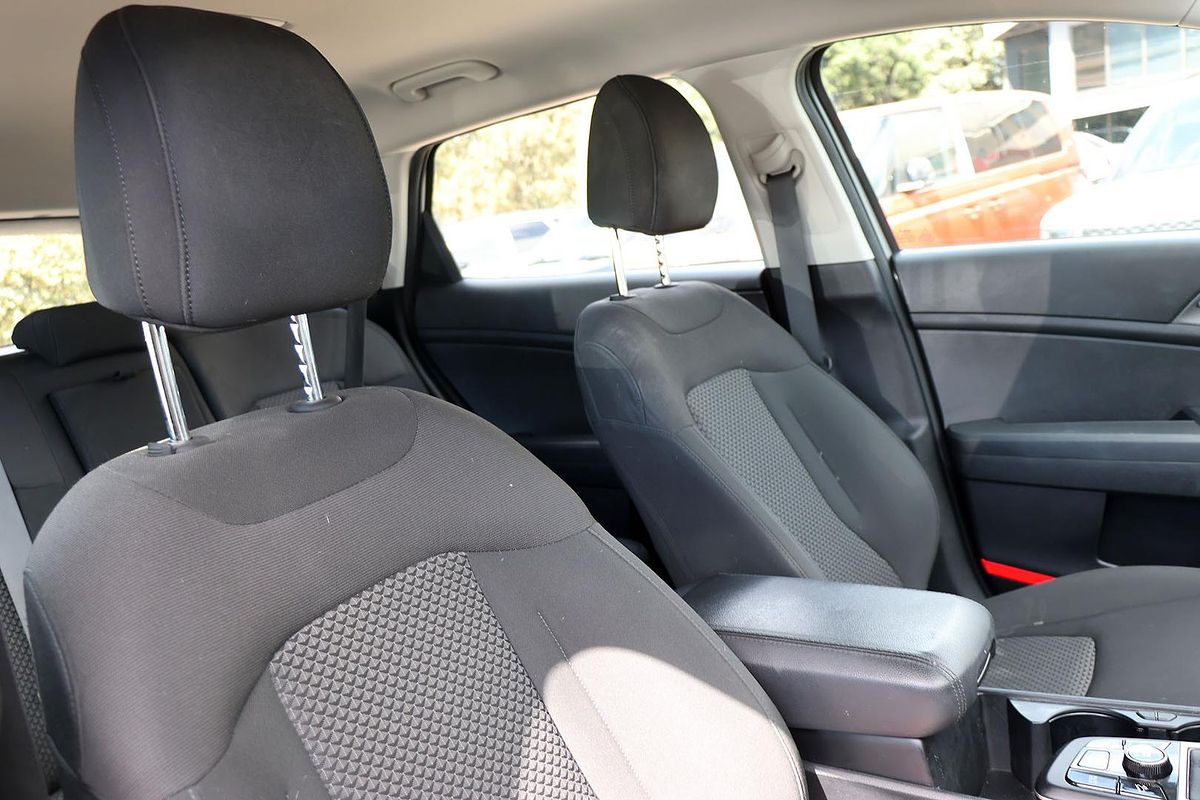 2022 Kia Sportage S NQ5