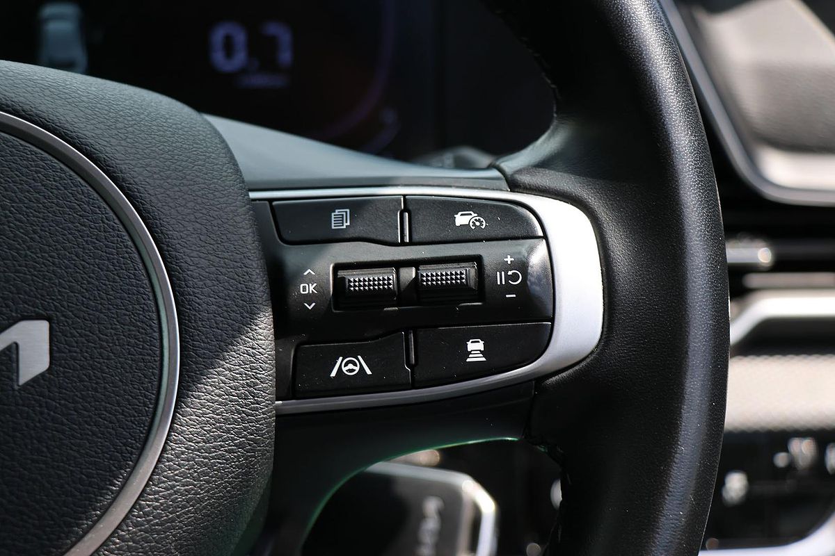 2022 Kia Sportage S NQ5