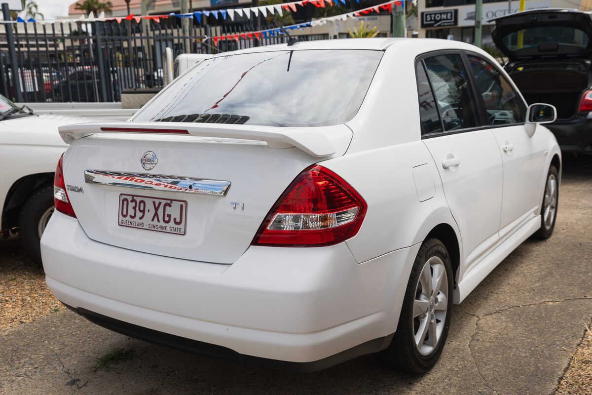 2010 Nissan Tiida Ti C11
