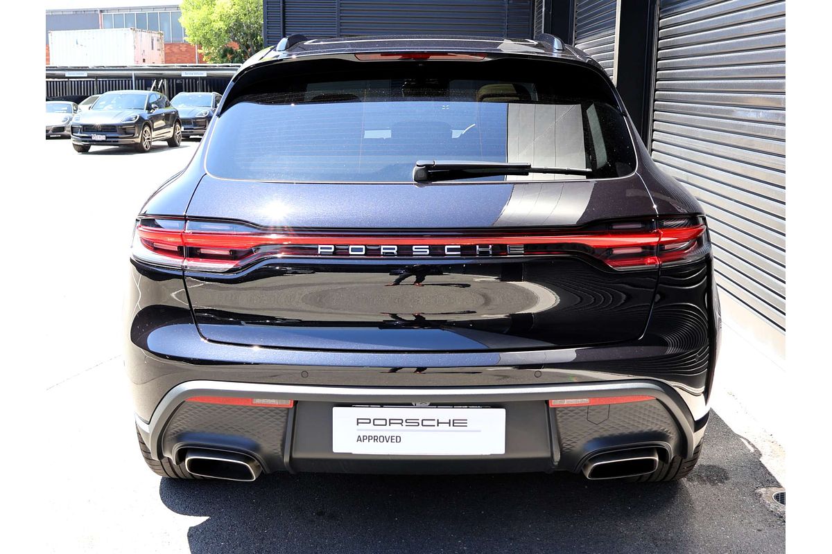 2024 Porsche Macan 95B