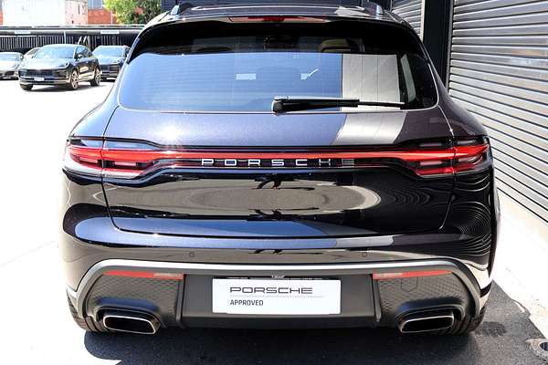 2024 Porsche Macan 95B