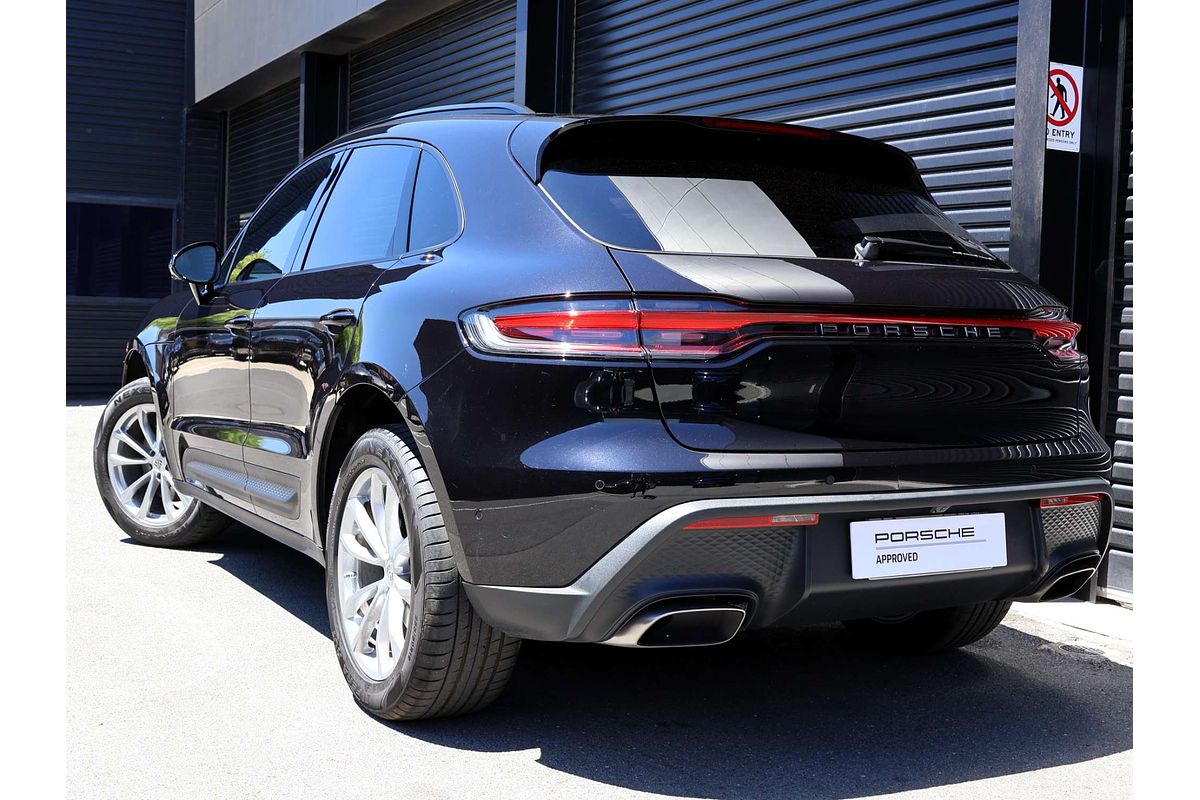 2024 Porsche Macan 95B