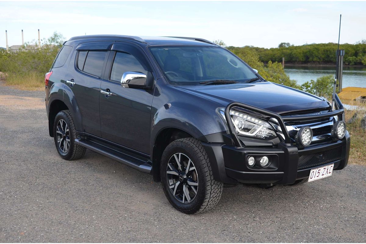 2019 Isuzu MU-X LS-T