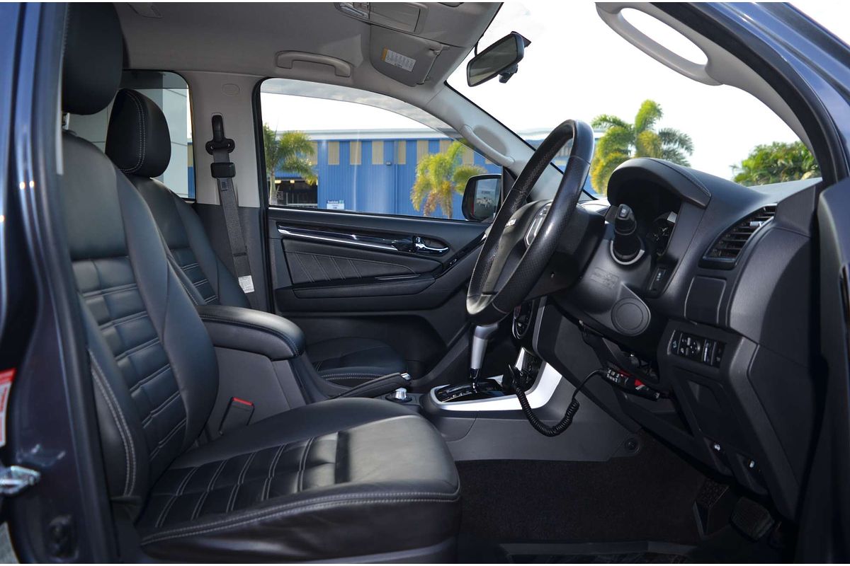2019 Isuzu MU-X LS-T