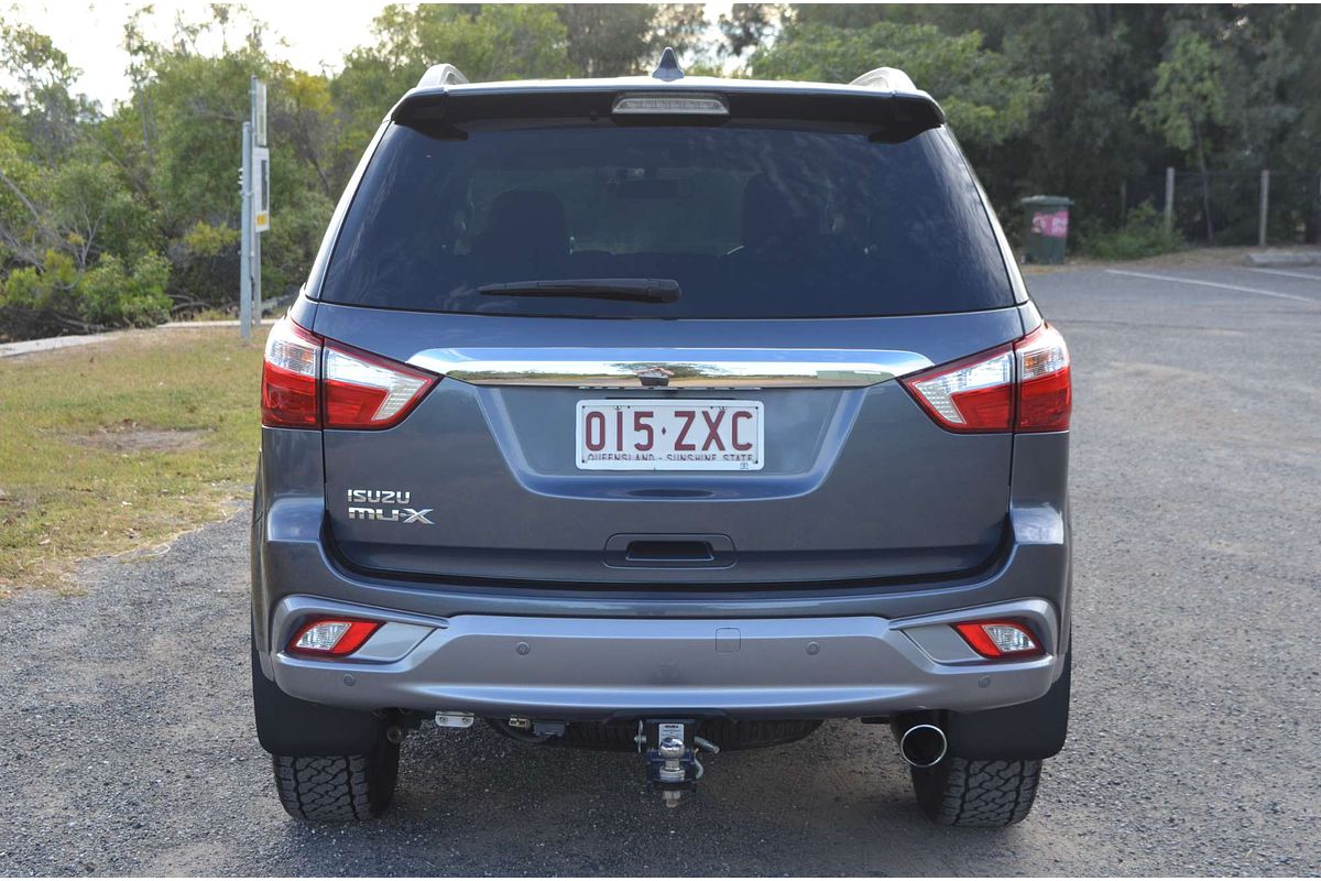 2019 Isuzu MU-X LS-T