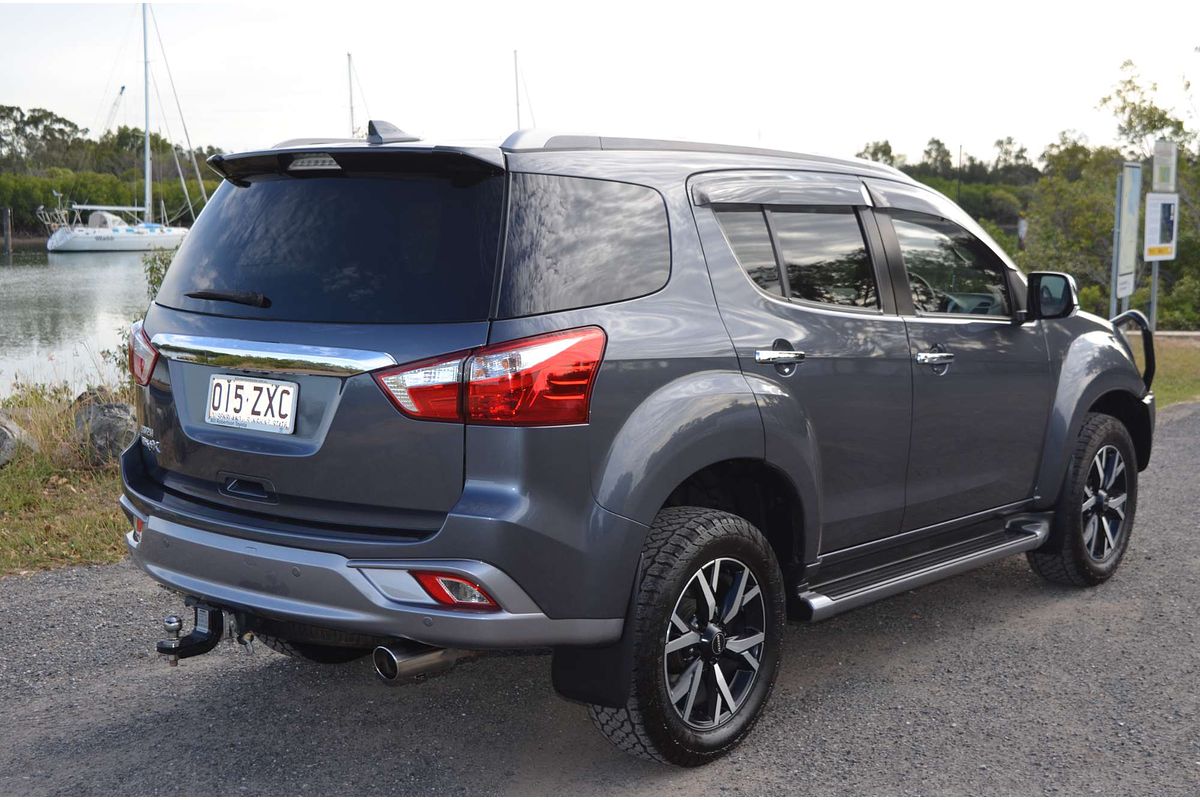 2019 Isuzu MU-X LS-T