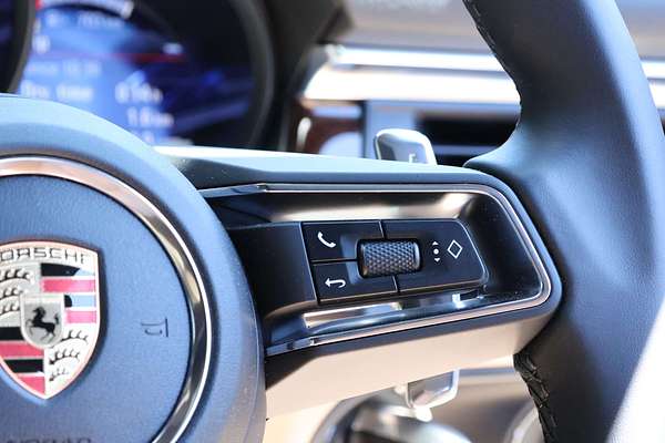 2024 Porsche Macan 95B