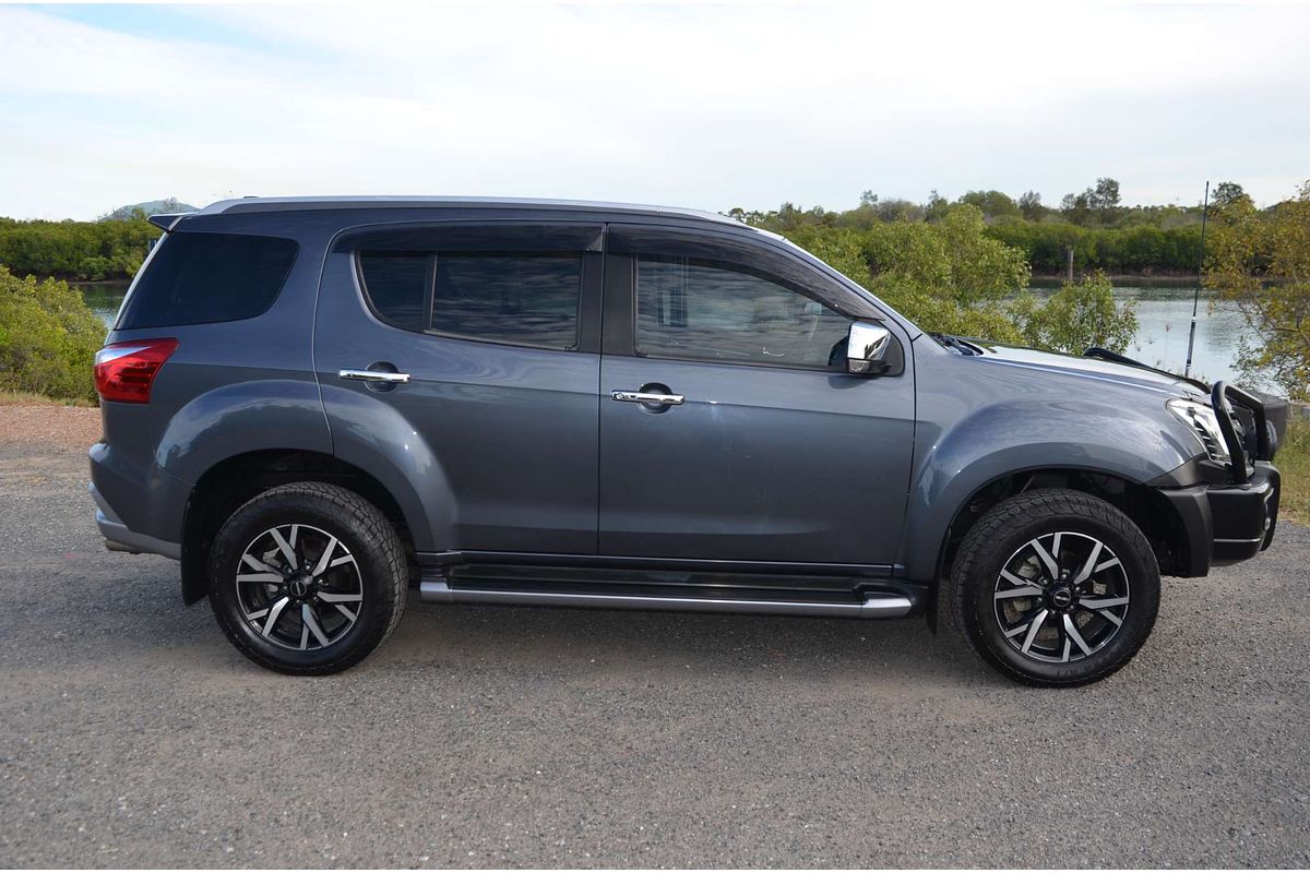 2019 Isuzu MU-X LS-T
