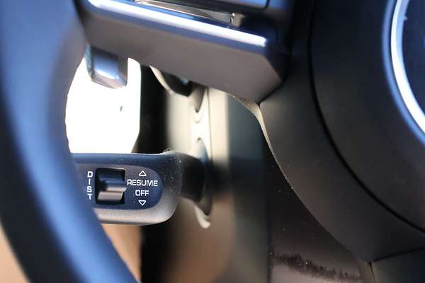 2024 Porsche Macan 95B