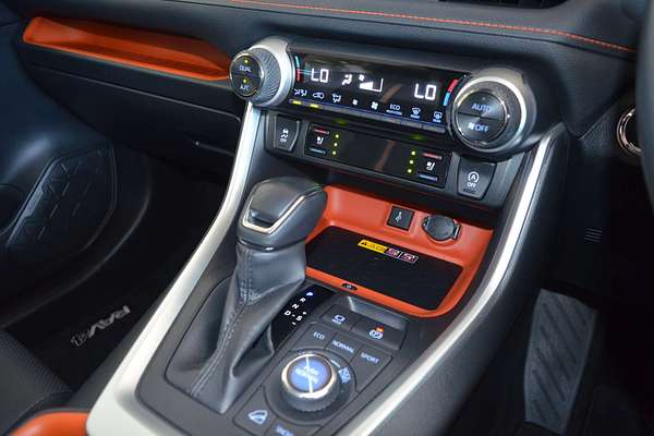 2022 Toyota RAV4 Edge AXAA54R