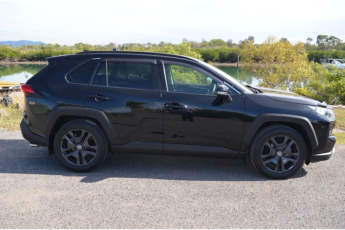2022 Toyota RAV4 Edge AXAA54R