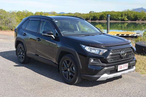 2022 Toyota RAV4 Edge AXAA54R