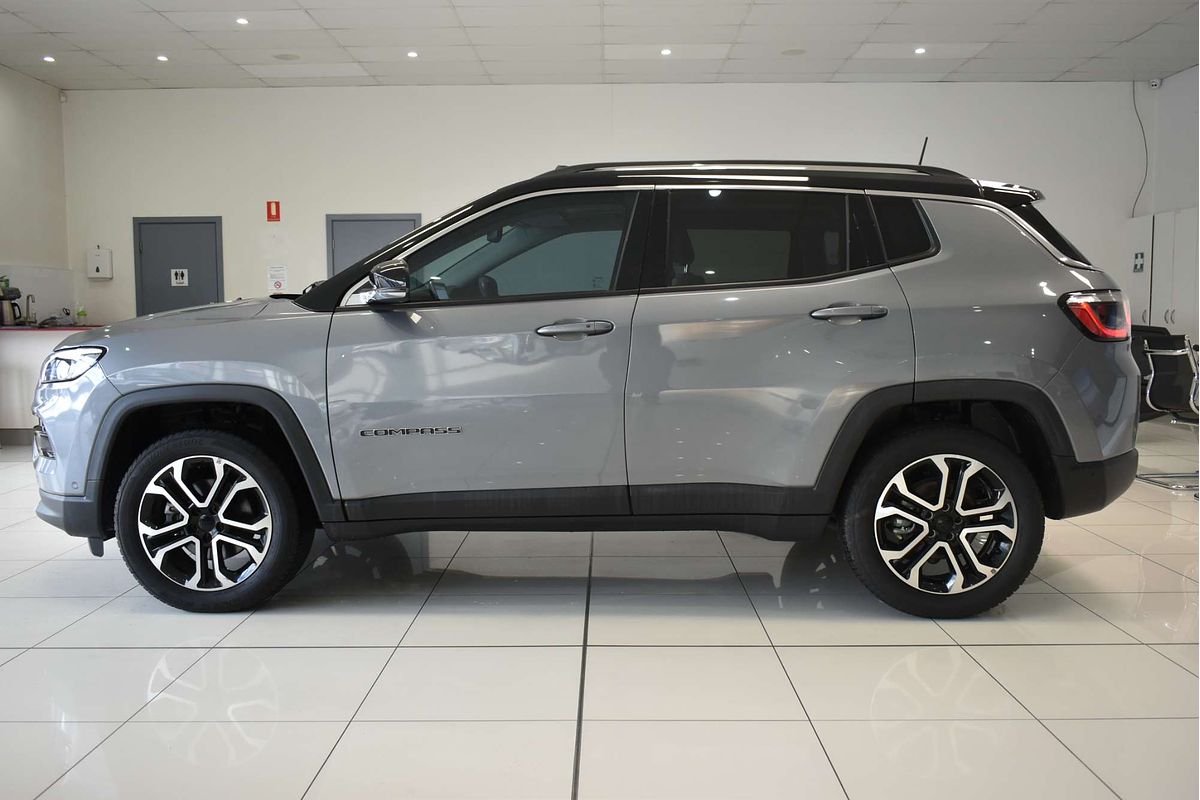 2022 Jeep Compass Limited M6