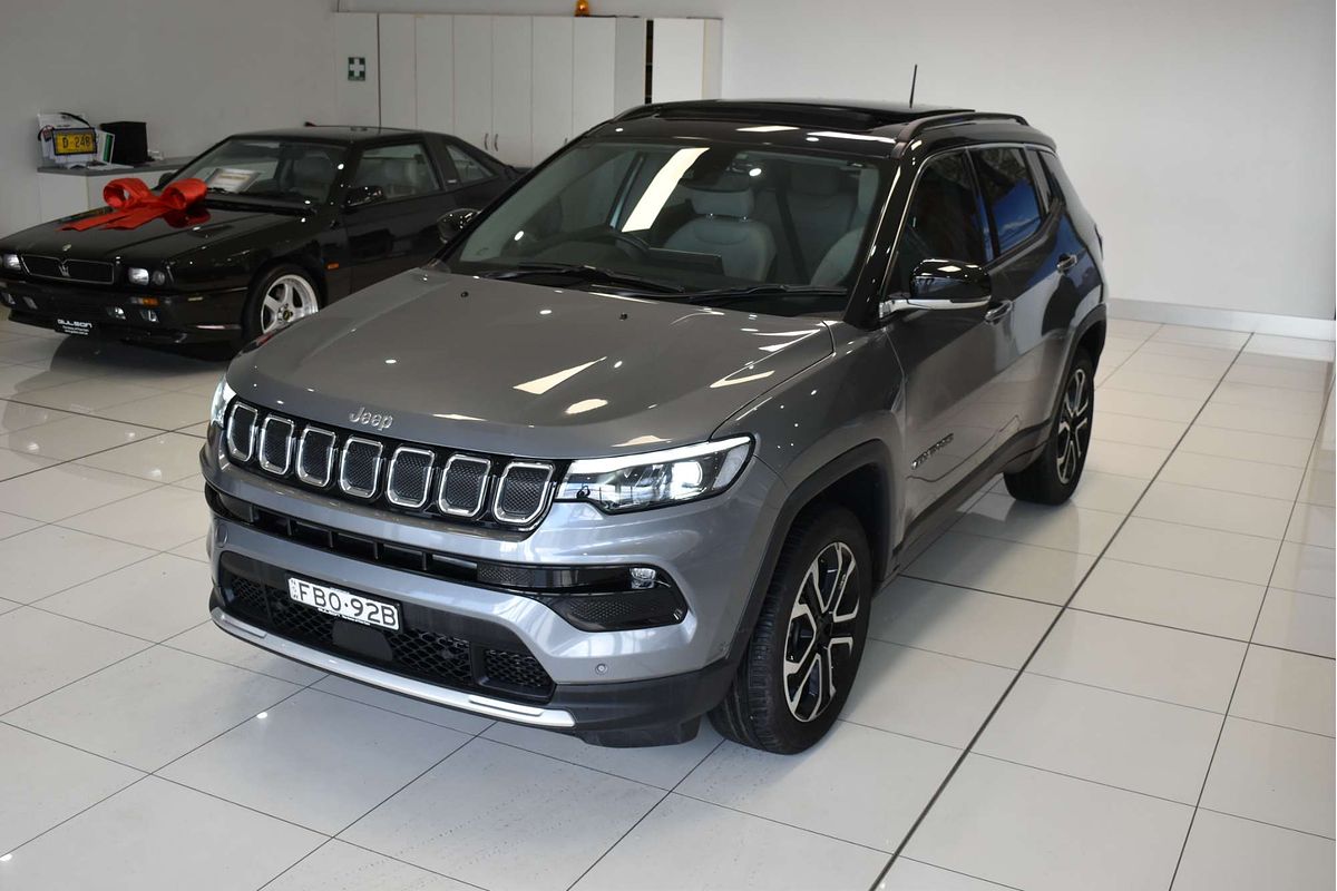 2022 Jeep Compass Limited M6