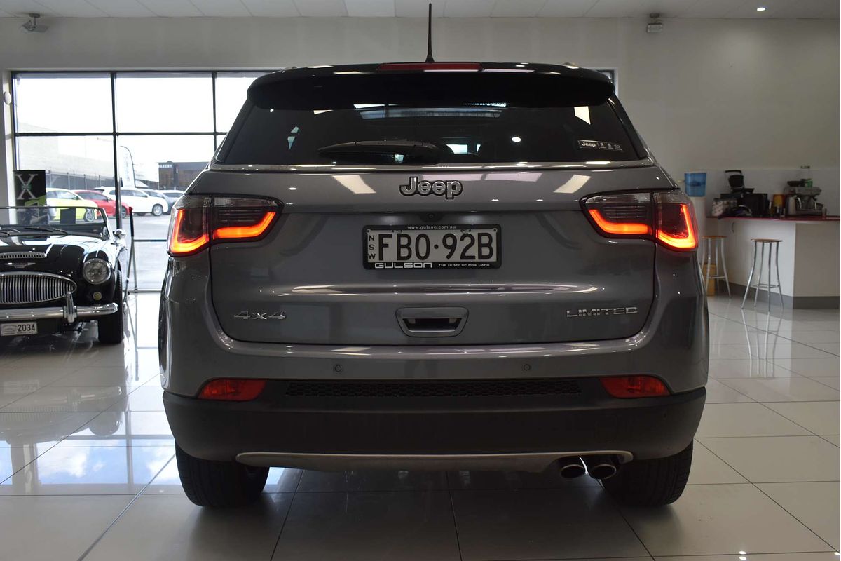 2022 Jeep Compass Limited M6