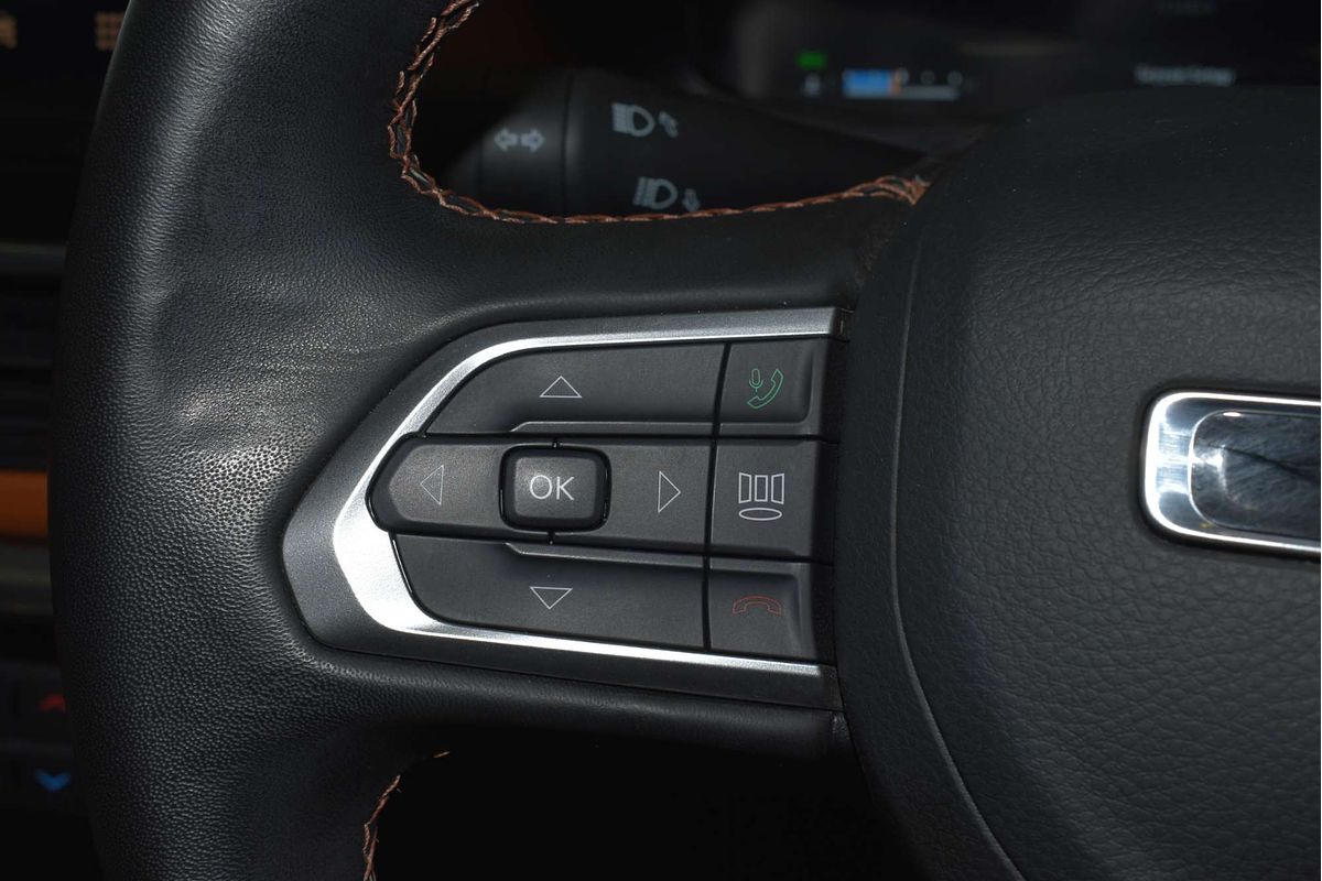 2022 Jeep Compass Limited M6