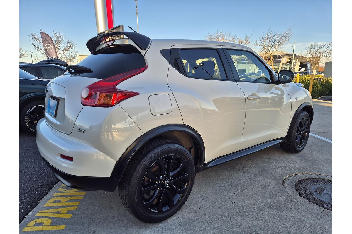 2014 Nissan JUKE ST F15