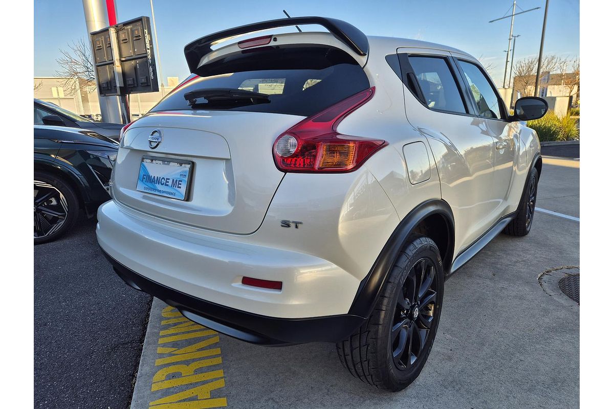 2014 Nissan JUKE ST F15