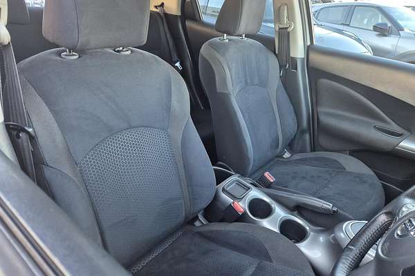 2014 Nissan JUKE ST F15