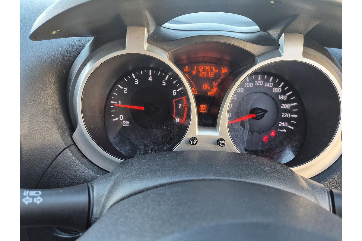 2014 Nissan JUKE ST F15