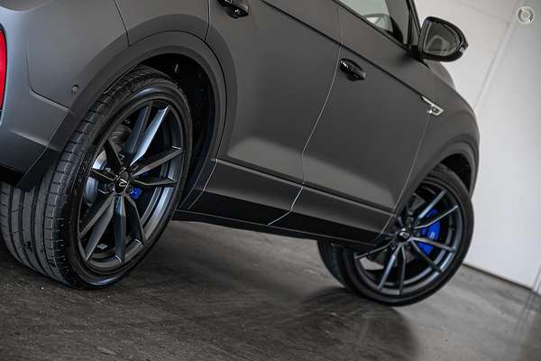 2025 Volkswagen T-Roc R Wolfsburg Edition D11