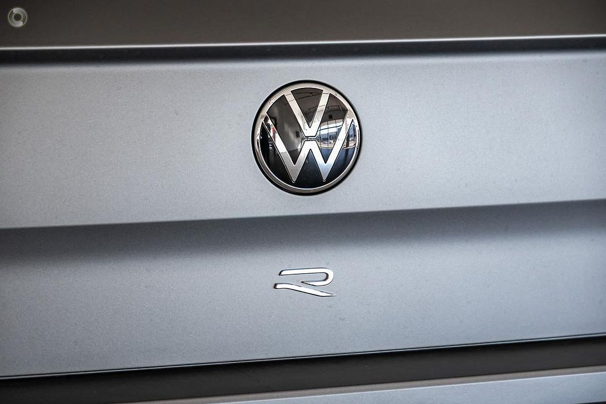 2025 Volkswagen T-Roc R Wolfsburg Edition D11