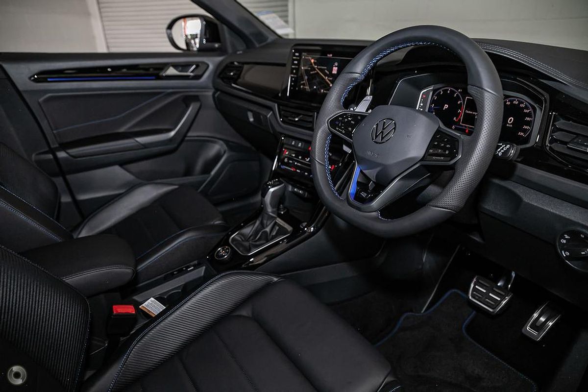 2025 Volkswagen T-Roc R Wolfsburg Edition D11