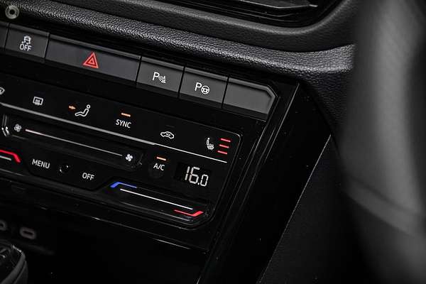 2025 Volkswagen T-Roc R Wolfsburg Edition D11