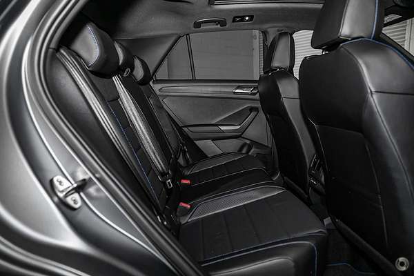 2025 Volkswagen T-Roc R Wolfsburg Edition D11