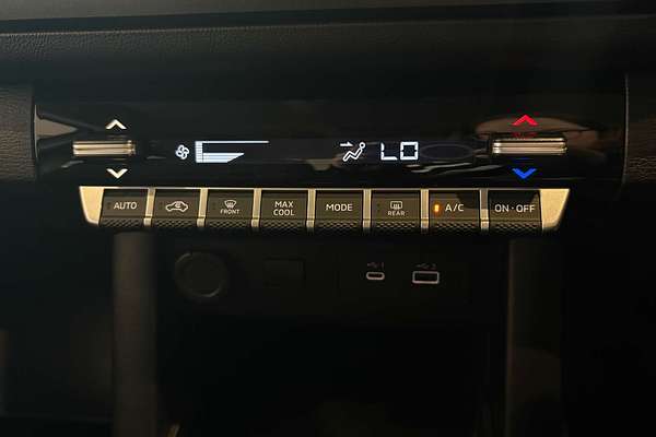 2024 Mitsubishi Triton GLX MV 4X4