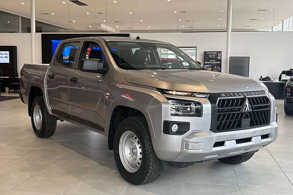 2024 Mitsubishi Triton GLX MV 4X4
