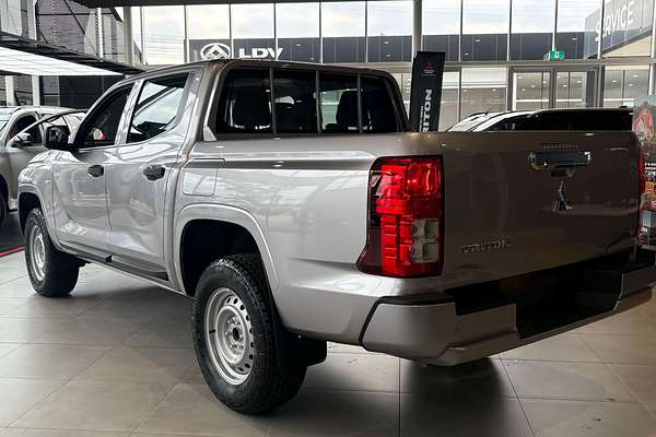 2024 Mitsubishi Triton GLX MV 4X4