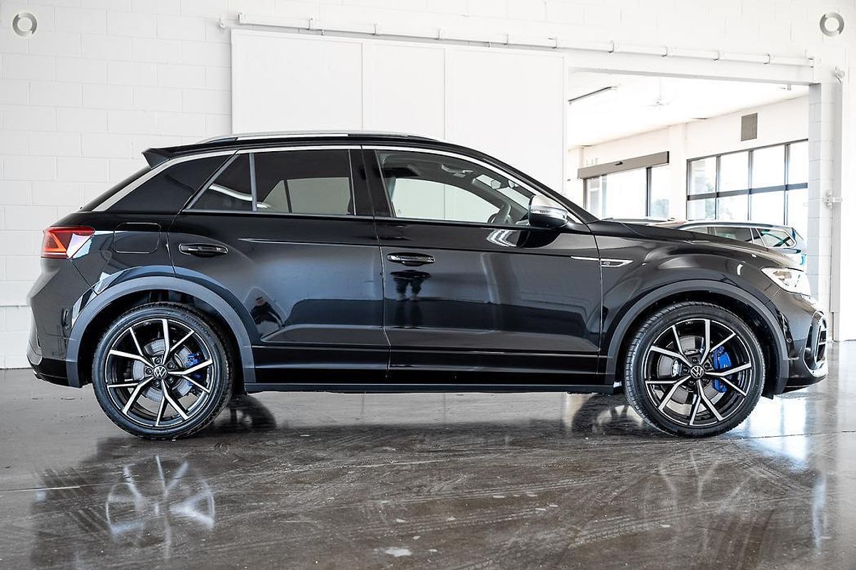 2025 Volkswagen T-Roc R D11