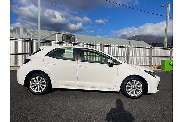2022 Toyota Corolla Ascent Sport MZEA12R