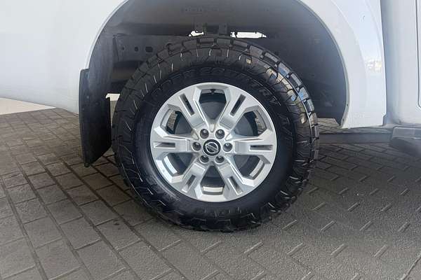 2021 Nissan Navara ST D23 4X4